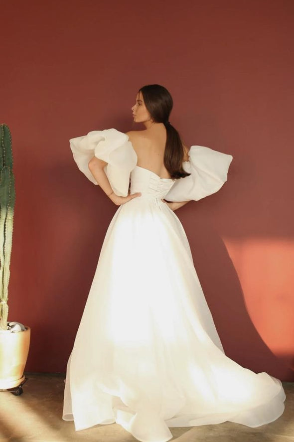 A Line Sexy Spliit Wedding Dress With Detachable Puffy Sleeves Robe De Mariée