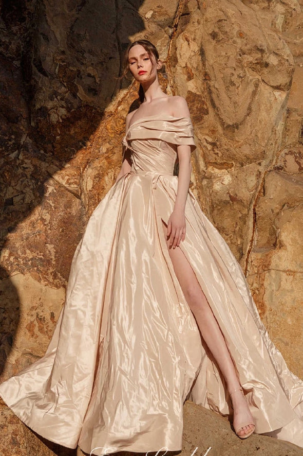 Taffeta Fashion A Line Wedding Dresses High Split Boho Bridal Gowns ZW708