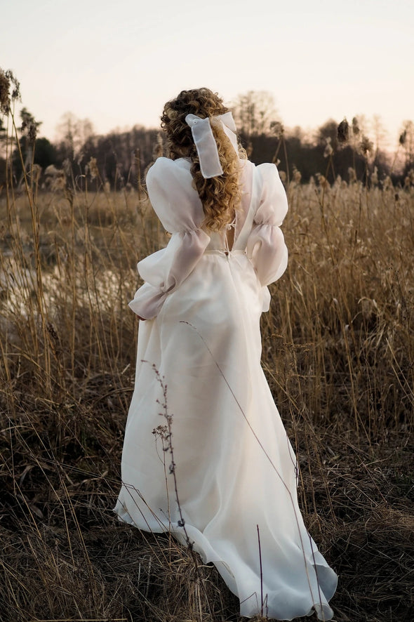 A Line V Neck Elegant Simple Wedding Dresses Long Sleeves Lace Up Back