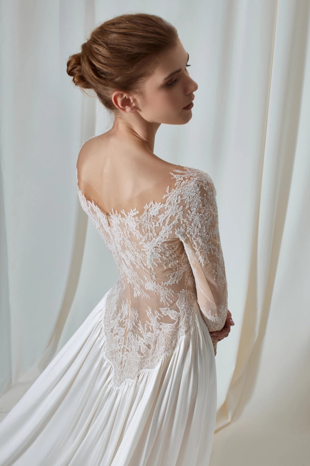 Silk Satin Column Wedding Dresses With V Shaped Lace Bustier ZW911 TANYA BRIDAL Silk Satin Column Wedding Dresses With V Shaped Lace Bustier ZW911 TANYA BRIDAL