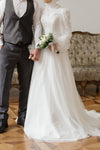 Elegant Modest Pearls Dot Tulle Full Sleeves Muslim Wedding Gown