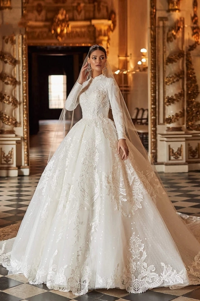 Should You Consider A Long-Sleeved Wedding Dress? - New York Bride & Groom  of Columbia