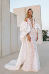 Satin Puffy Sleeved Cape Wedding Jacket With Train Accessories DJ183