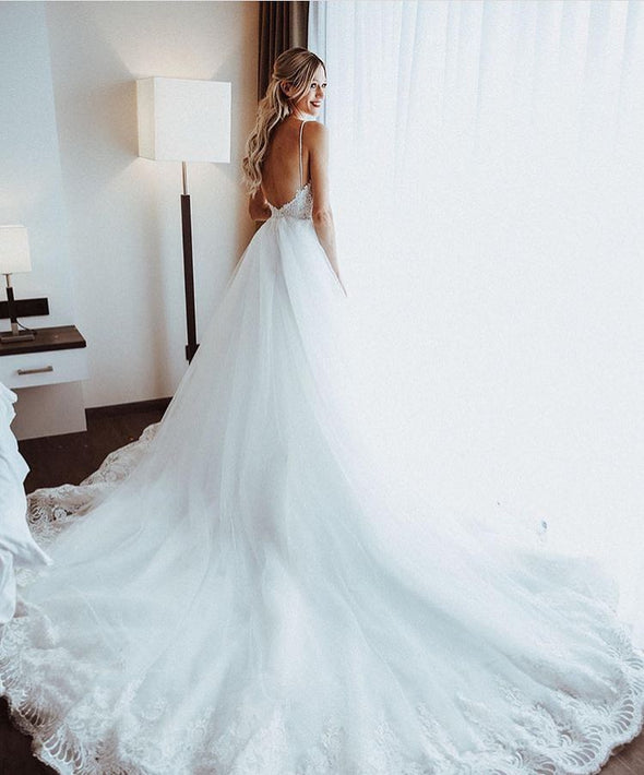 Long Train Backless Lace Tulle Wedding Dress TB1423