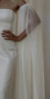Ultra-Modern Sleek Column Wedding Detachable Sleeve With Delicate Pleated