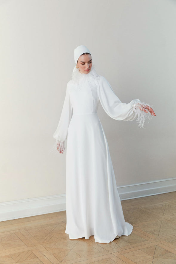 Muslim Wedding Dresses Arabic Long Sleeves With Feathers