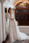 Long Sleeves V Neck Tiered Cake Wedding Bridal Gown