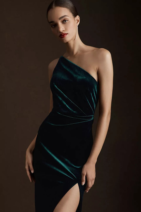 Holly One-Shoulder Velvet Dress