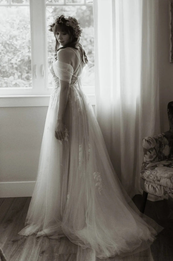 Off The Shoulder Lace A Line Wedding Dresses ZW668