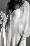 Bohemian Long Sleeves Chiffon Button Back Wedding Dresses 2023