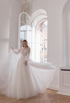 Scoop Neck Full Sleeves Lace Appliques Bohemian Wedding Dress