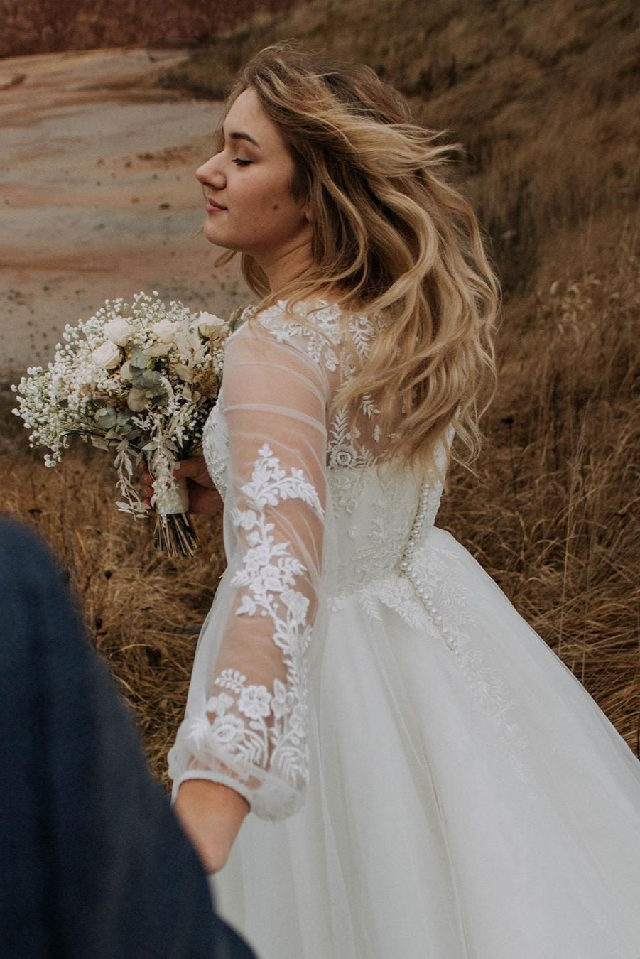 Country Style Wedding Gowns Long Sleeves Lace Tulle TANYA BRIDAL Country Style Wedding Gowns Long Sleeves Lace Tulle TANYA BRIDAL