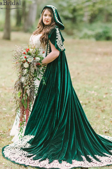 Green Velvet Wedding Cloak With Hood