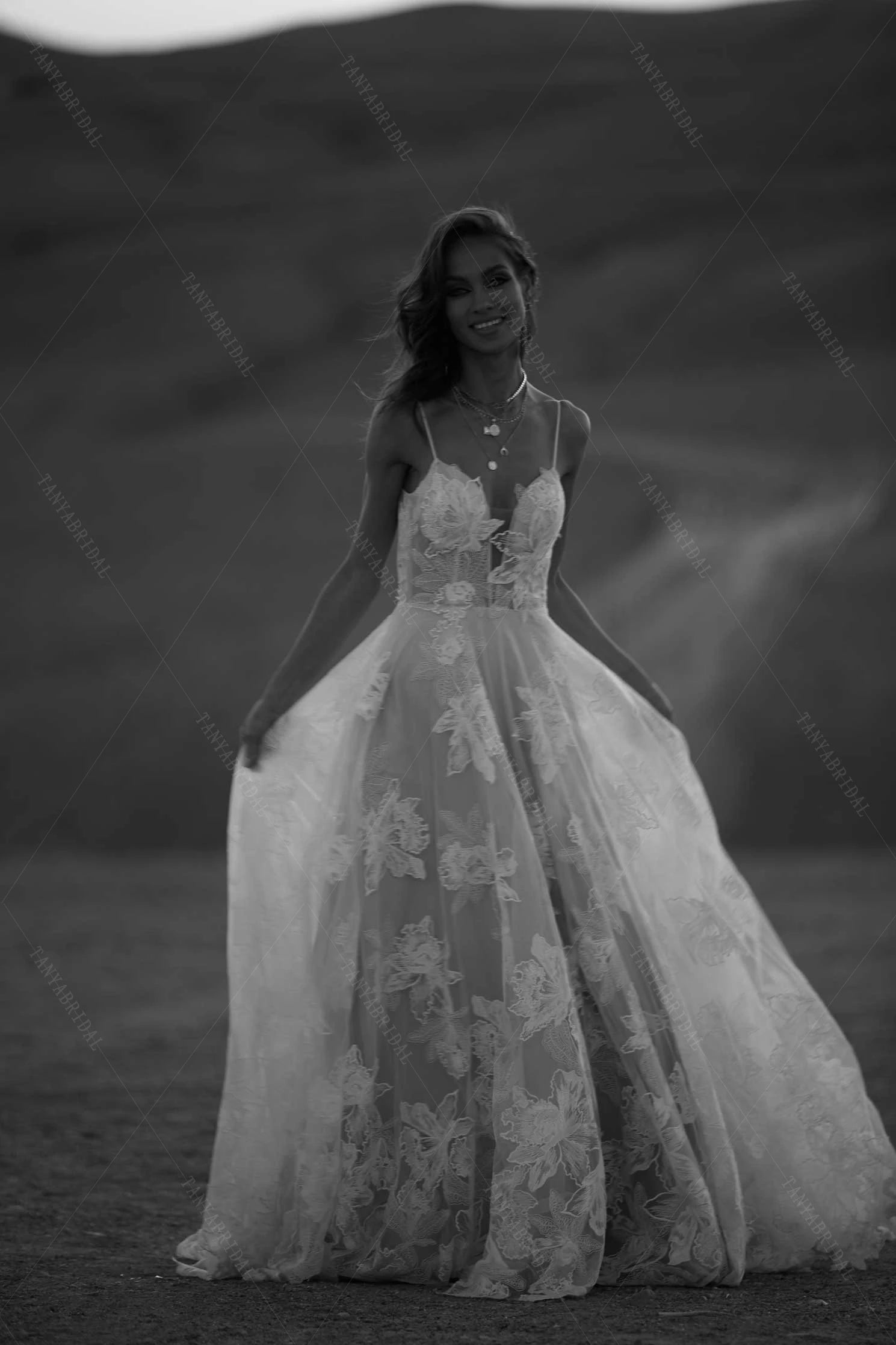Deep V-Neck Boho Wedding Dresses Romantic Fashion Vestide Do Noivas Ch TANYA BRIDAL Deep V-Neck Boho Wedding Dresses Romantic Fashion Vestide Do Noivas Ch TANYA BRIDAL