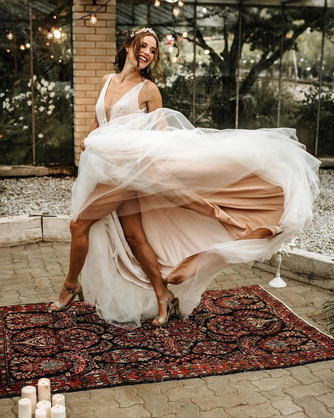 backless tulle wedding dress Gorgeous Long Sleeves A-line Jewel Tulle Lace Backless Wedding Dresses with Slit