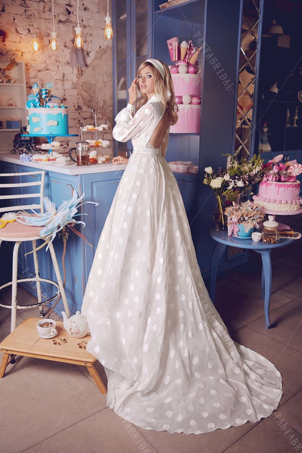 Dot Tulle Charming Wedding Dresses  DW592