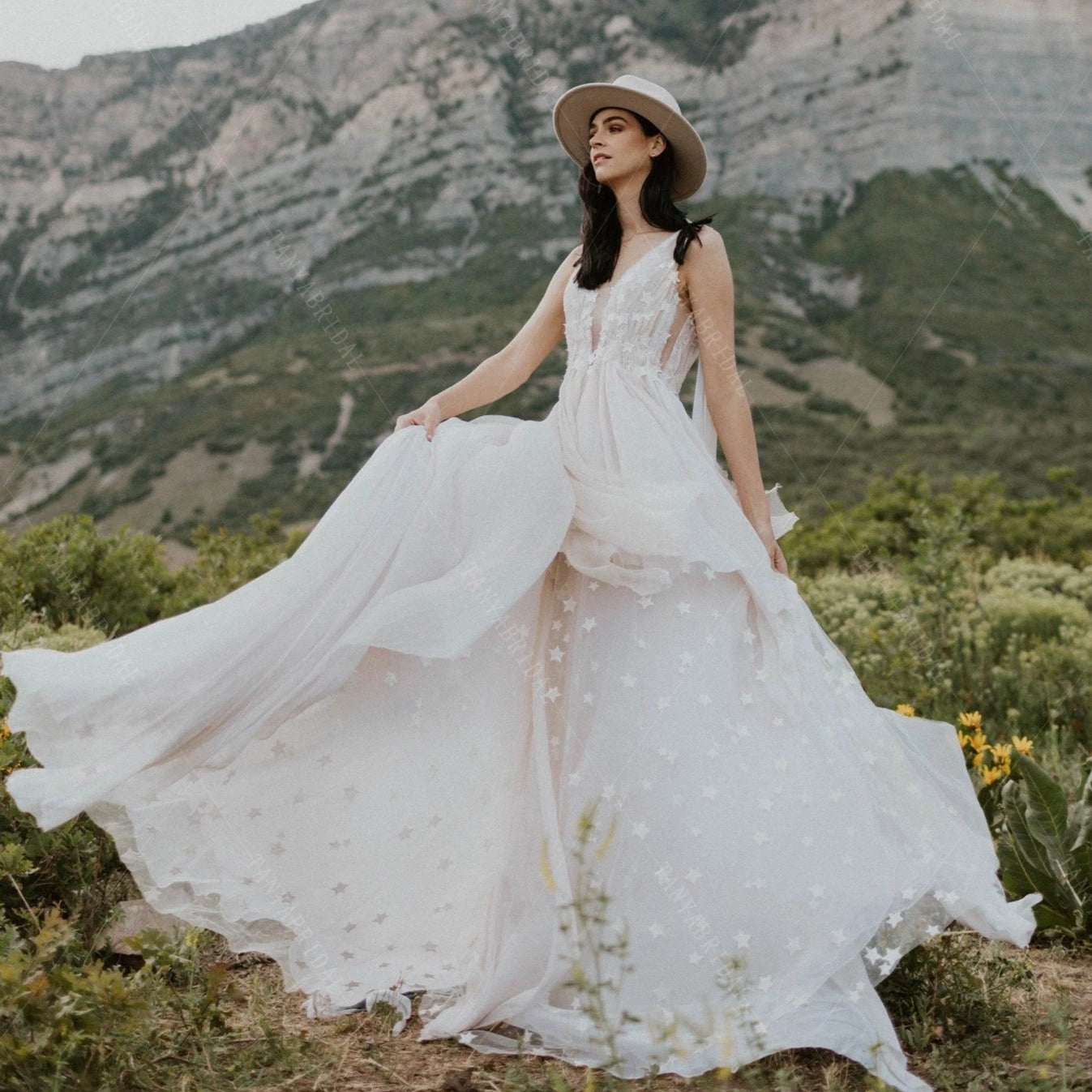 white christmas dresses Boho Wedding Dresses GYPSY Vestido De Noivas DW609 – TANYA BRIDAL