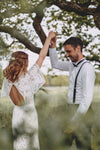 V-Neck Lace Wedding Dresses Mermaid Flare Sleeve Backless Bridal Gowns ZW406