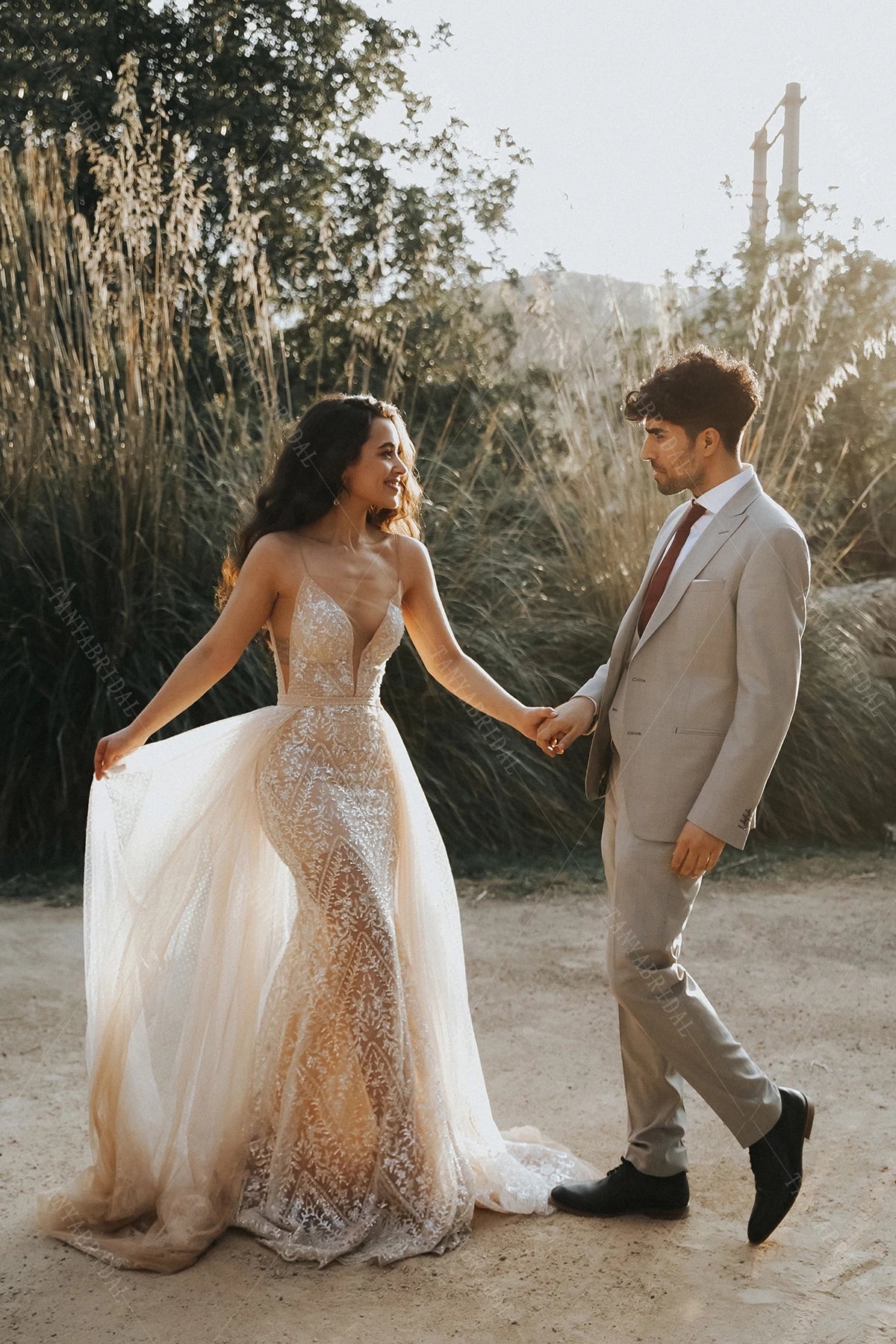 Luxury Lace Wedding Dresses Champagne lining Boho Noivas Chic DW558 - Luxury Lace Wedding Dresses Champagne lining Boho Noivas Chic DW558 -