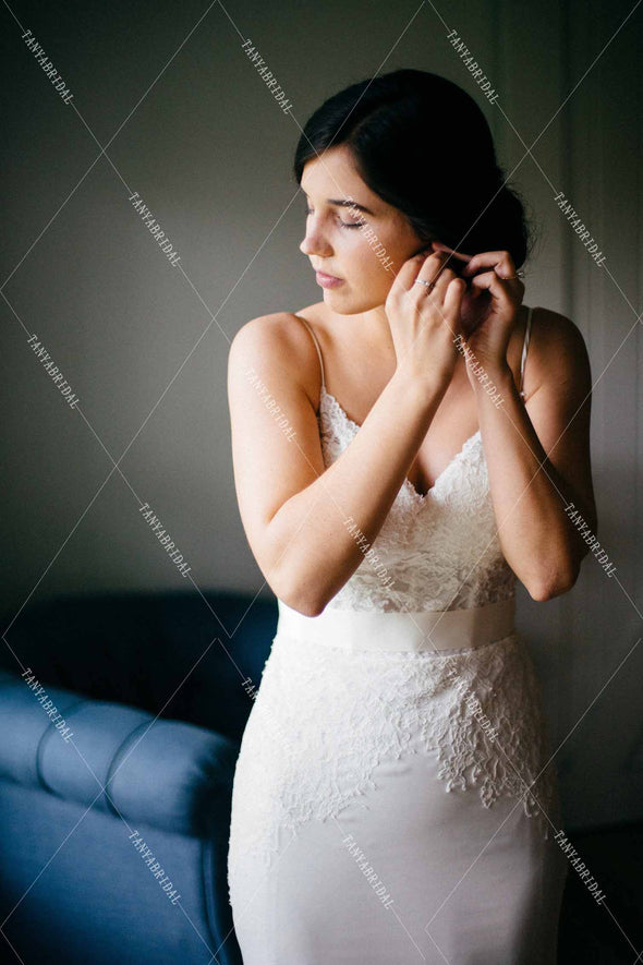 Mermaid Wedding Dresses Soft Satin Lace Bridal Gowns Elegant Spaghetti V-Neck Vestido De noivas DW398