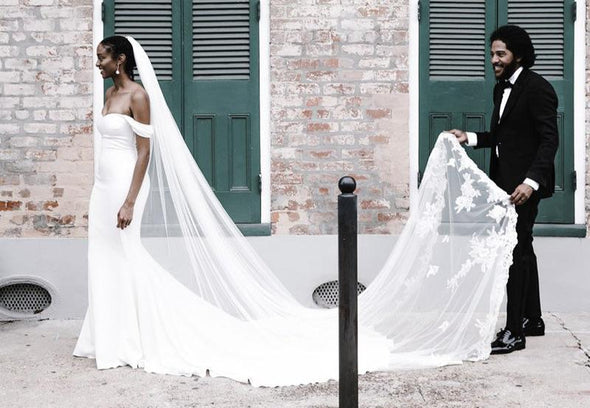 Off The Shoulder Mermaid Wedding Dresses With Button DW037