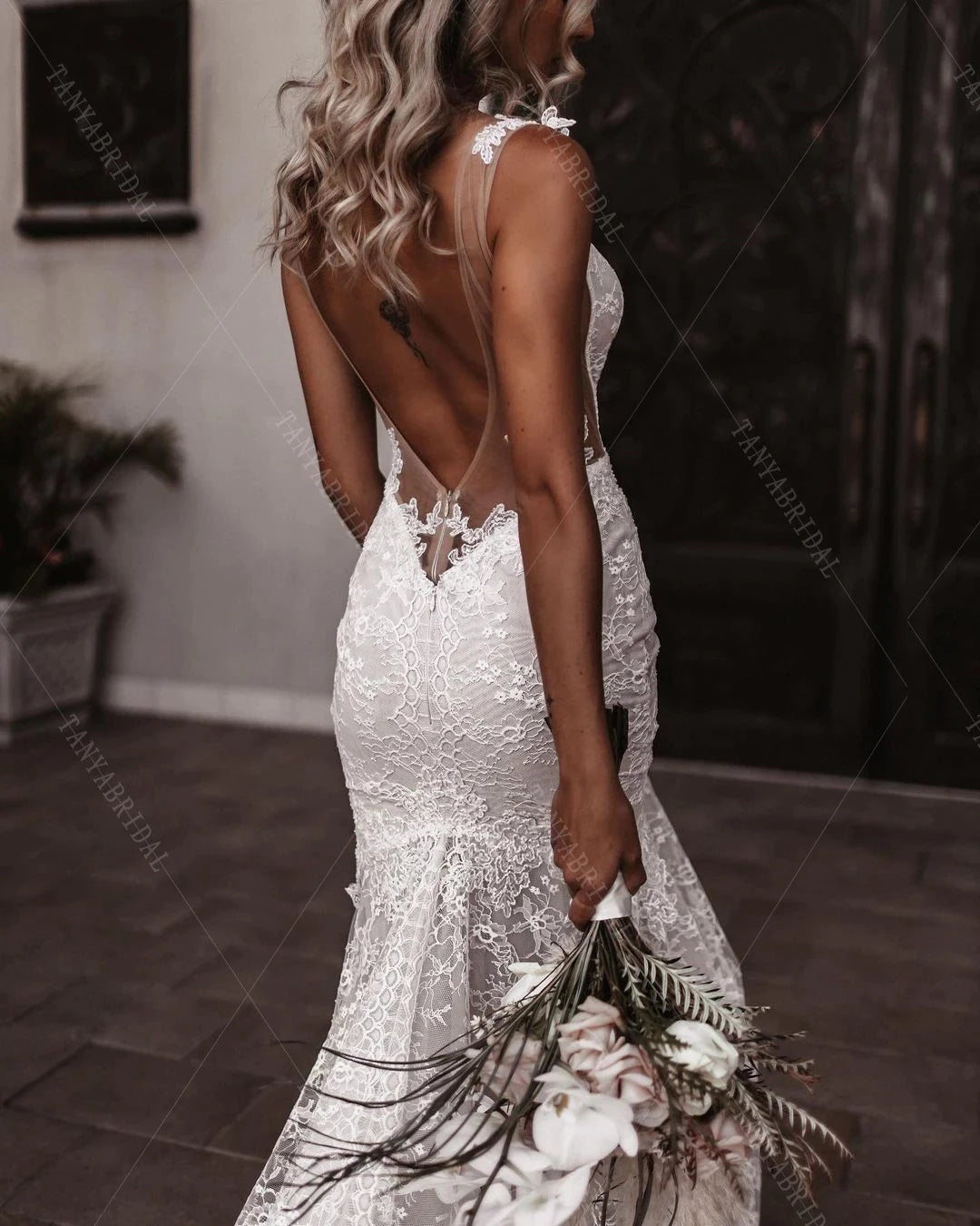 Romantic Lace Wedding Dresses Mermaid Backless Charming Noivas DW570 TANYA BRIDAL Romantic Lace Wedding Dresses Mermaid Backless Charming Noivas DW570 TANYA BRIDAL
