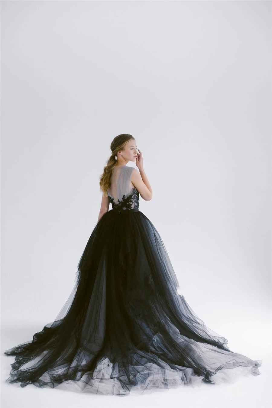 Scoop Neckline Silver and Black Wedding Gowns – TANYA BRIDAL