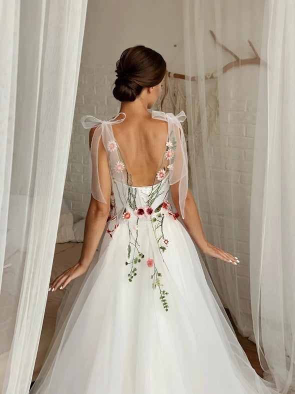 Sheer Neck A Line Colorfull Lace Wedding Dresses Chic ZW775