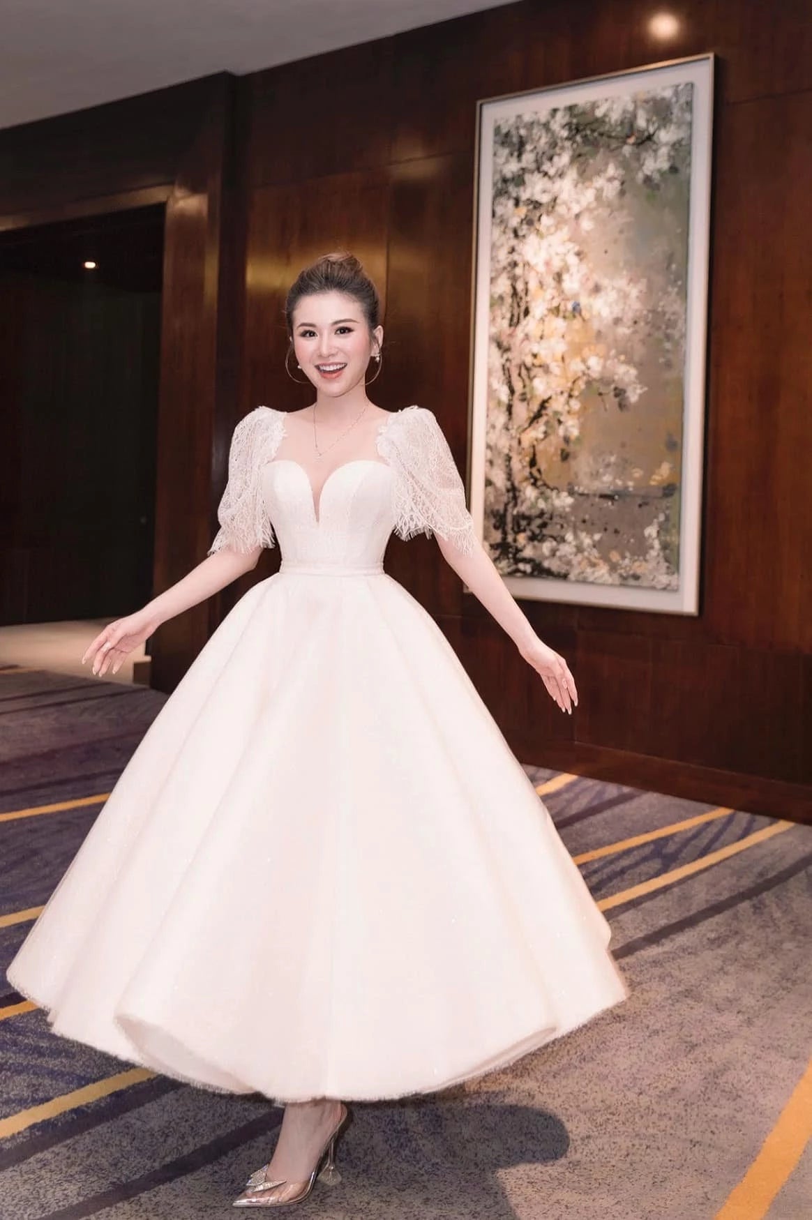 Short Puff Sleeve Wedding Dresses Tea Length DW551 – TANYA BRIDAL