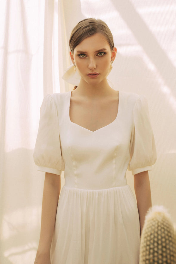 Short Sleeve A Line Wedding Dresses V-Neck Backless ZW969