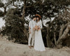 Simple Long Sleeve Wedding Dresses V-Neck A Line Beach Noivas DW514