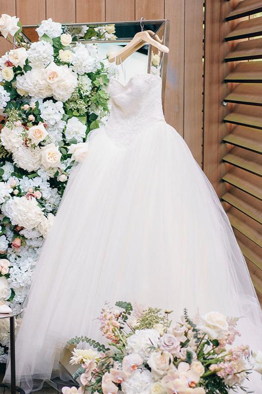 Elegant Bridal Dreamy Gowns Lace Noivas Sweep Train DW121 TANYA BRIDAL Elegant Bridal Dreamy Gowns Lace Noivas Sweep Train DW121 TANYA BRIDAL