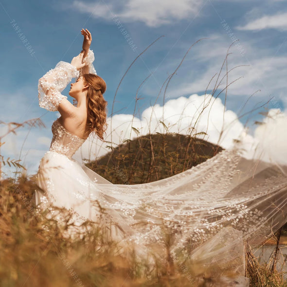 Leaf Lace Wedding Dresses Lantern Sleeve Boho Charming Engagement Noivas DW542