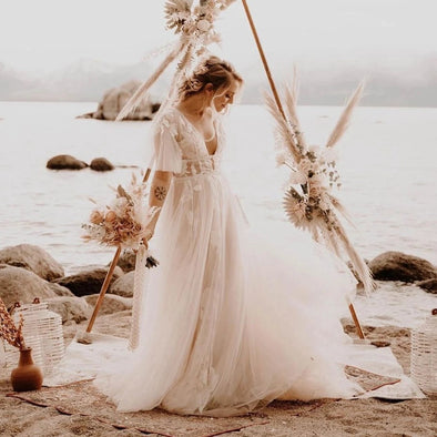 V-Neck A Line Wedding Dresses Bohemian Romantic Bridal Gowns ZW482