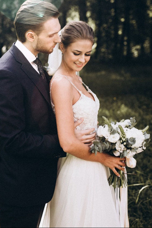 V-Neck Bohemian Beach Wedding Dresses Spaghetti Crystal Beaded Bridal Gowns