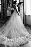 V-Neck Lace Beaded Wedding Dresses Dreamy Tulle Skirt Bridal Gowns Robe De Soriee DW225