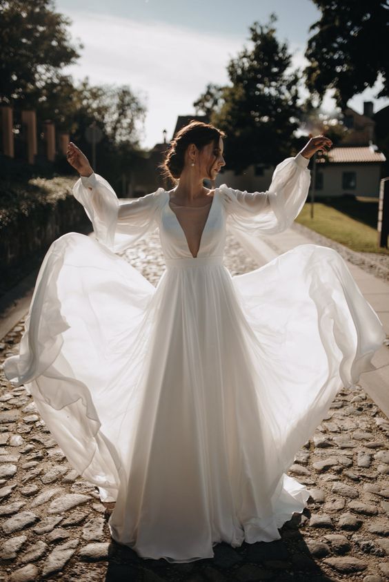 V Neck Long Sleeves Simple Chiffon Wedding Gown