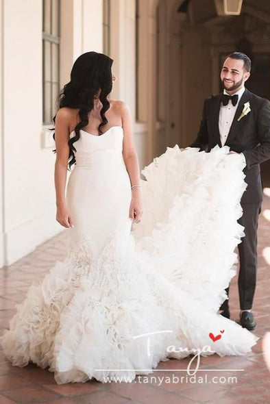 Sweetheart Mermaid Ruffles Sweep Train Backless Bridal Gowns