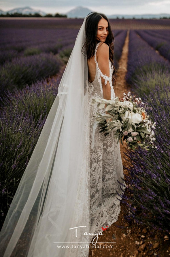 Leaf-trim Lace Wedding Dresses  ZW120