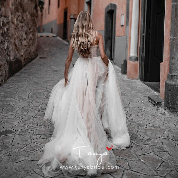 Nude Ivory Tulle Wedding Dresses Multi-layers Elegant Bridal Gowns Sweetheart Sheer Sweep Train Boho Beach Chic Noiva ZW221