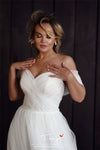 Simple Lace A-Line Wedding Dresses Bohemian Ladies Wedding Gowns