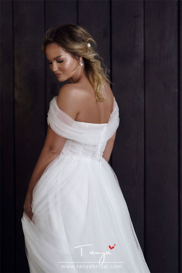Simple Lace A-Line Wedding Dresses Bohemian Ladies Wedding Gowns