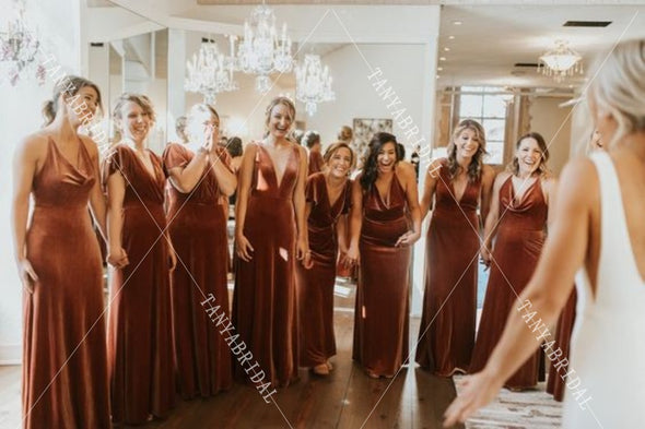 Velvet Bohemian Bridesmaid Dresses Sexy V-neck Backless Country Style