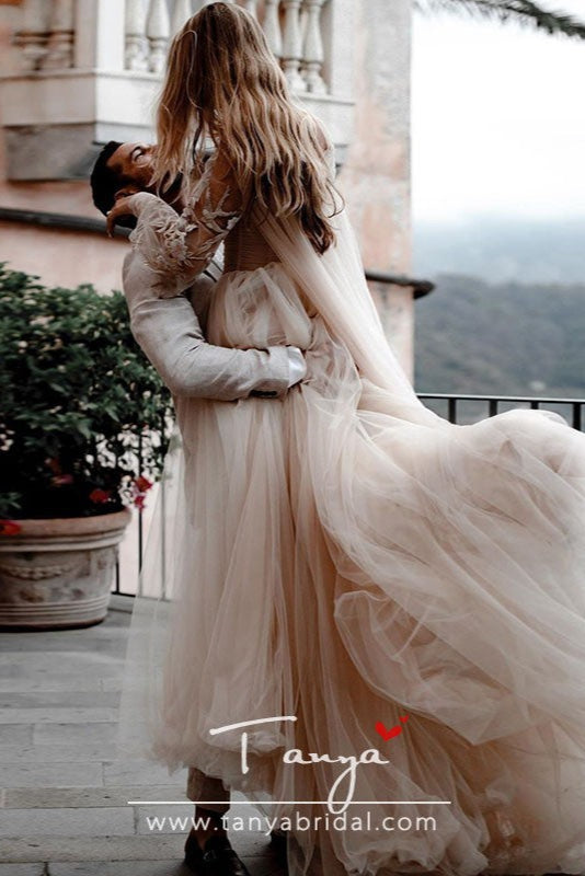 beige tulle wedding dress Beige Two piece wedding dress in vintage style - S / US6 / EU36 / UK10 / (Bust 35, Waist 28,5 Inch)
