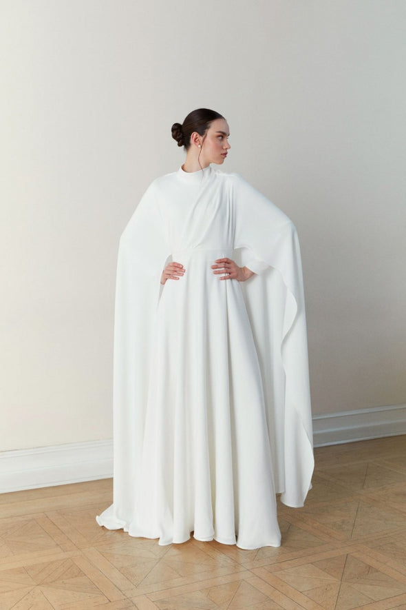Simple  Muslim Wedding Dress With Flare Cape