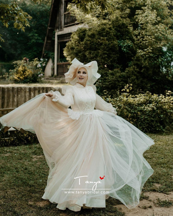 Flare Sleeves A Line Tulle Muslim Wedding Bridal Dresses