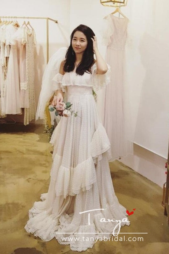 White Dot Tulle Wedding Dresses Hippie Style Bohemian Vestido De Noiva TANYA BRIDAL White Dot Tulle Wedding Dresses Hippie Style Bohemian Vestido De Noiva TANYA BRIDAL