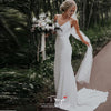 Simple V-neck Beach Wedding Dresses Sleeveless Satin Boho Wedding Gowns Chapel Train White Ivory Spaghetti Straps Bridal Dresses