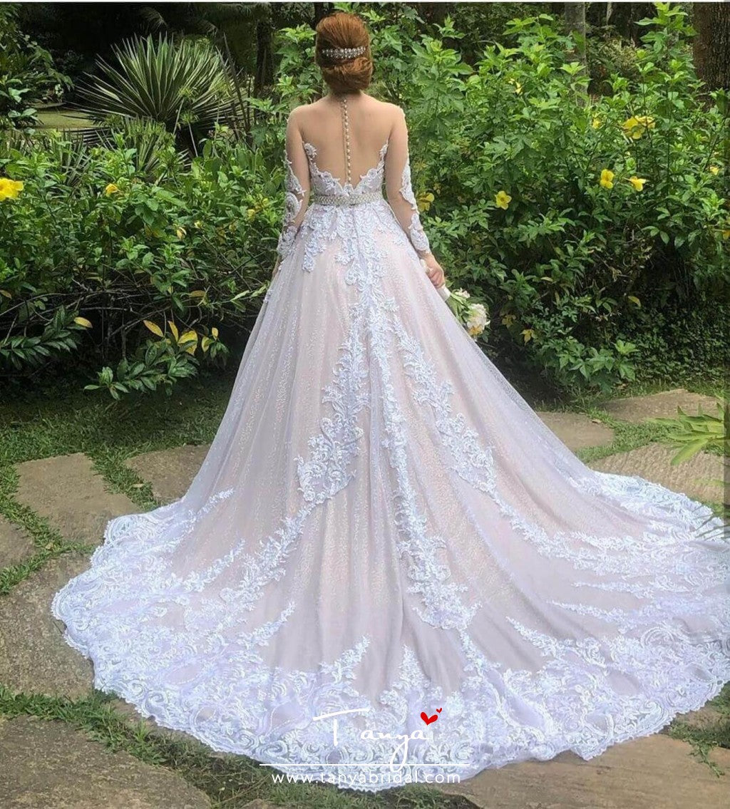 Beautiful ball wedding gown available for sale and rentals in Lagos,  Nigeria | Plus size wedding gowns, Wedding gowns, Bridal gown tulle