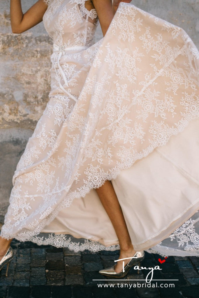strapless open back dress Vintage Champagne Lace Bohemian Wedding Dress A Line Cap Sleeve Sexy B –  TANYA BRIDAL